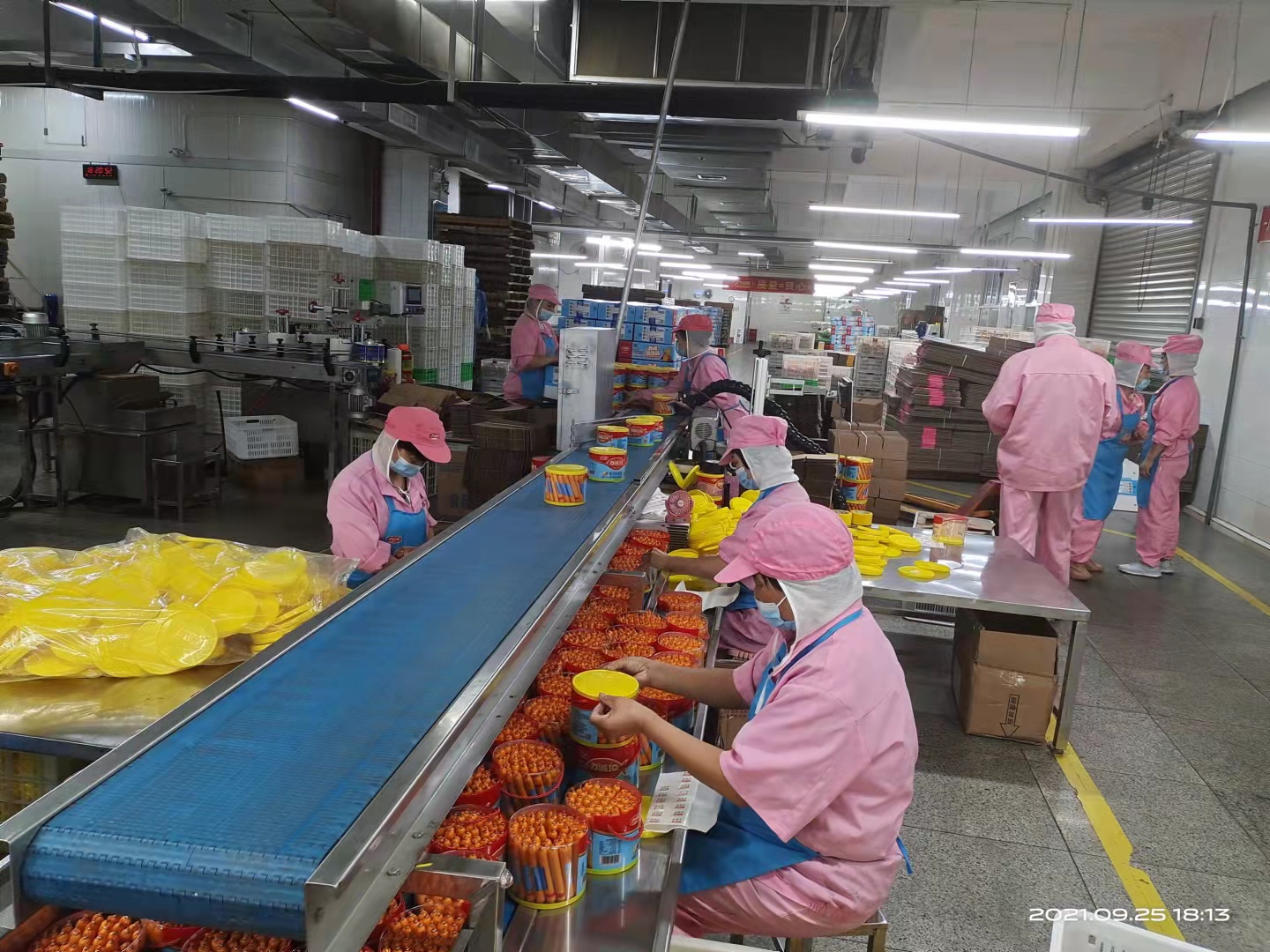 包装车间1.jpg 包装车间1.jpg